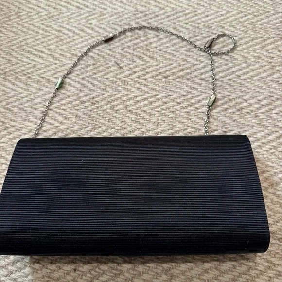 NWOT Gucci Black Dionysus Embellished Textured-Satin Clutch - Picture 13 of 14